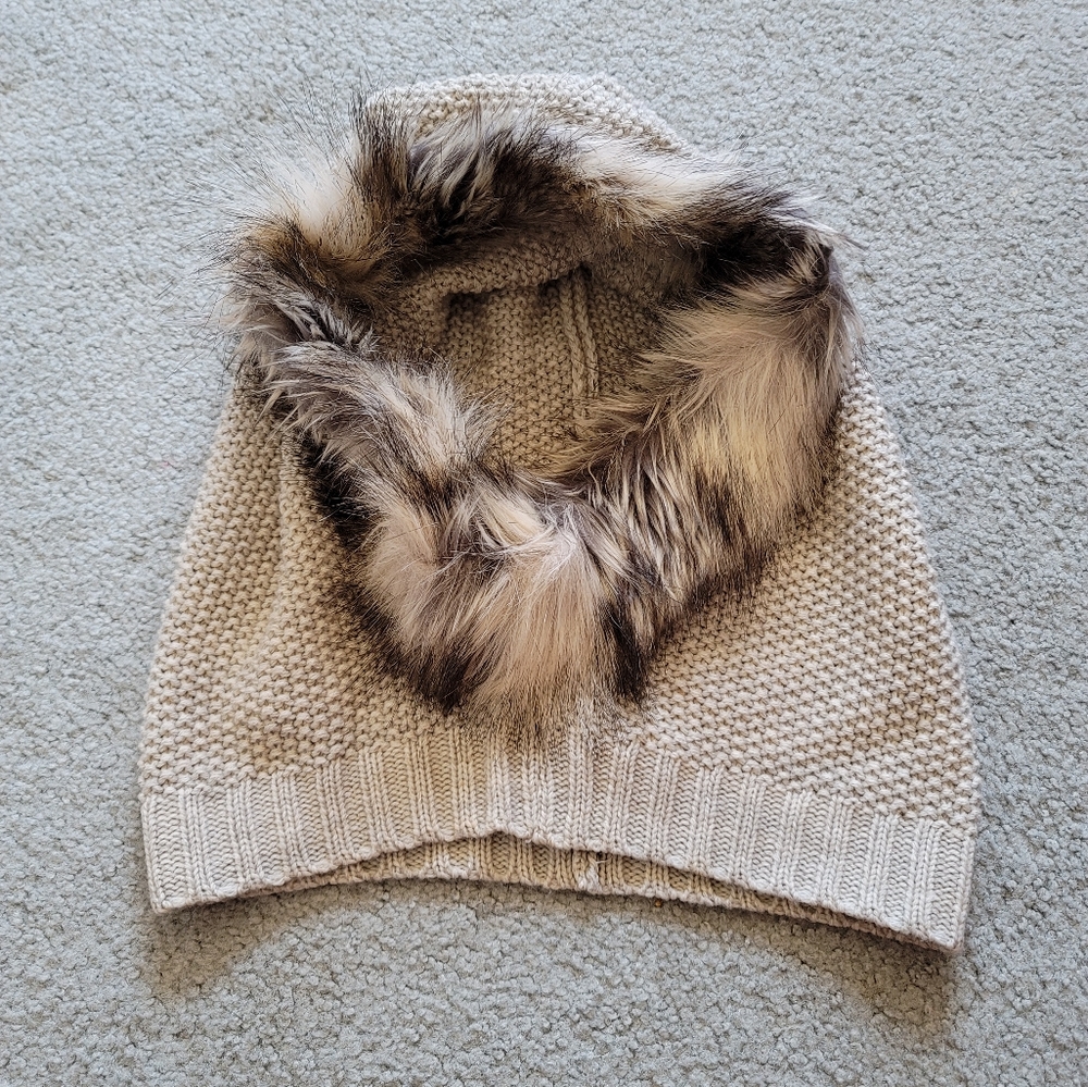 Winter Outdoor Women's Girls Thick Warm Hooded Scarf Knit Faux Fur trim Beige